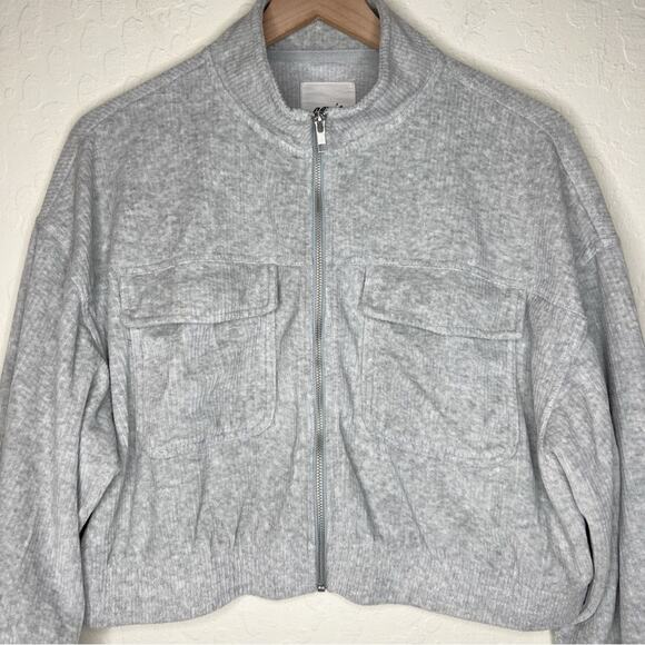aerie Groove-On Velour Full Zip Sweatshirt size Large Light Gray Cropped Soft - Picture 4 of 13